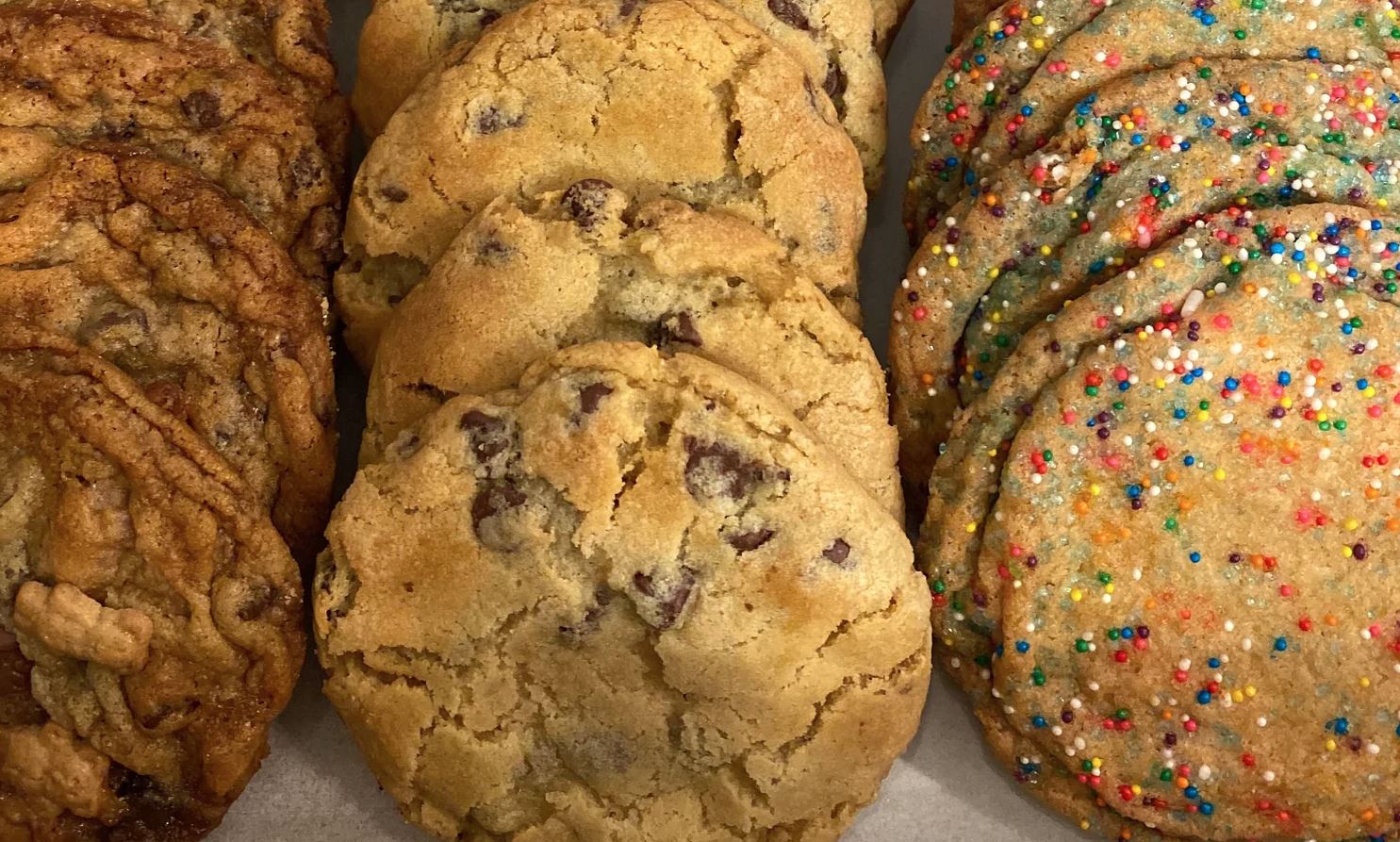 Color and Light Taste Before the Bite